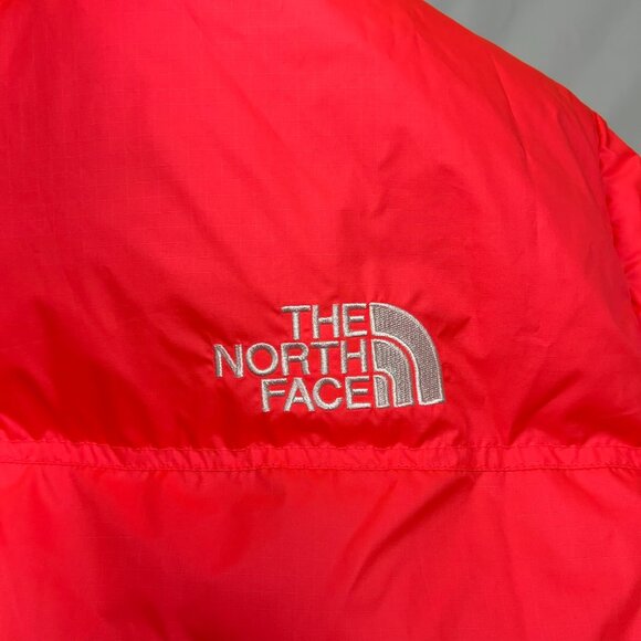 Men's The North Face 1996 Nuptse 700 Fill Down Jacket Size M Brilliant Coral - Picture 6 of 16